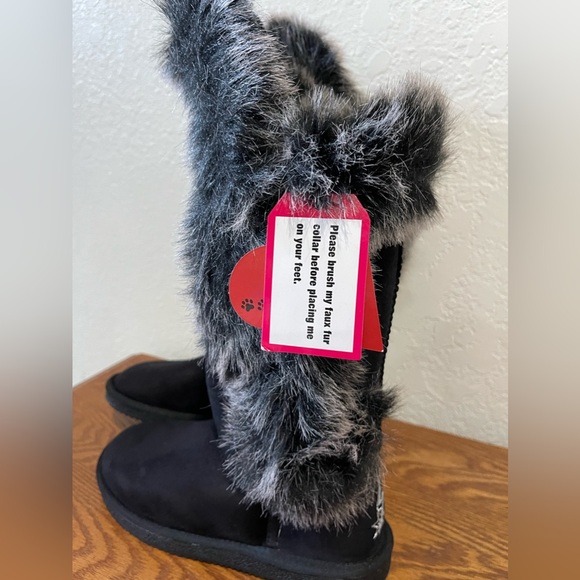 New Faux Fur San Antonio Spurs Bling Black Boots Size 7 - Picture 8 of 13